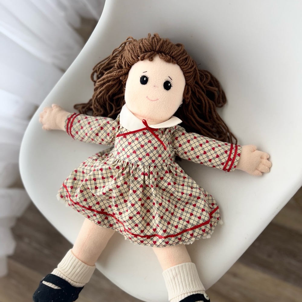 Adorable Rag Doll - Picture 3 of 4